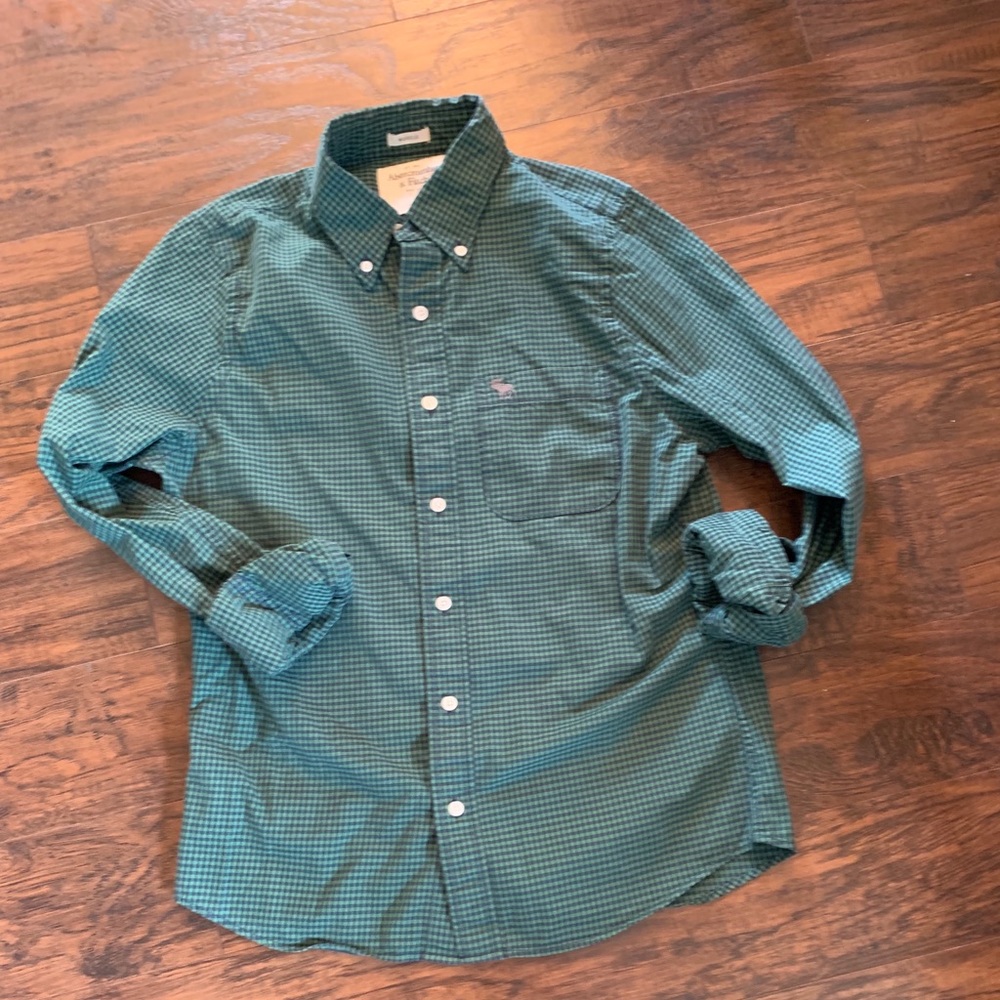 Abercrombie & Fitch button down, green. Size L